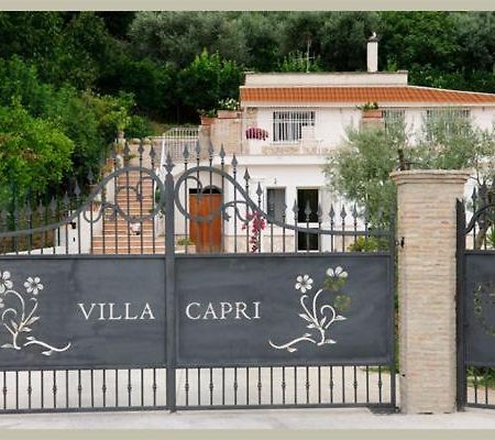 Villa Capri Fondi Kültér fotó