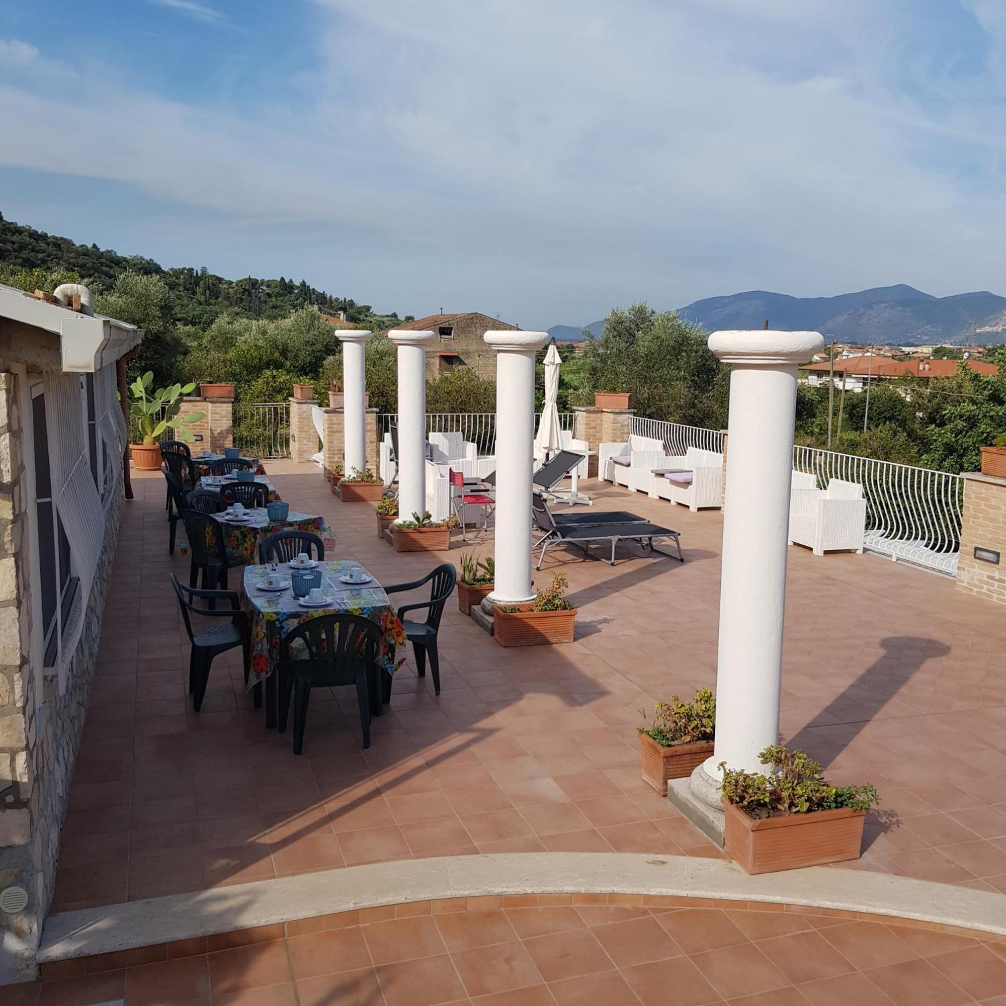 Villa Capri Fondi Kültér fotó